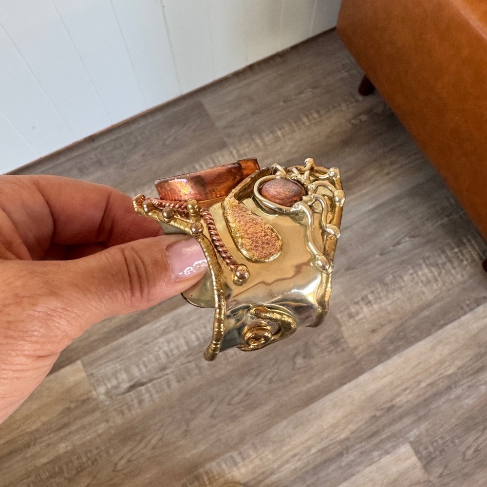 AMMONITE FOSSIL CUFF Bracelet Brass and copper sun accents adjustable bracelet - Picture 3 of 9